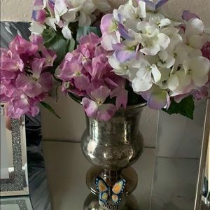 Meet your Posher, Gabriela